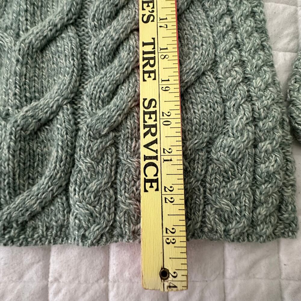 Aran Woolen Mills Sweater Womens Small Green Super Soft Merino Cable Knit Irish - Picture 9 of 9
